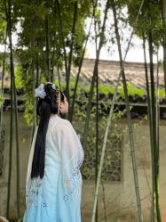 -棠莳旅拍汉服体验馆