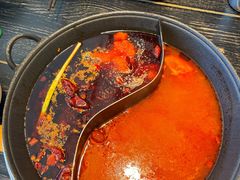 -冯校长老火锅(中联广场店)