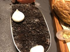 -恰餐厅及酒吧 CHAR Bar & Grill (北京丽都皇冠假日店)