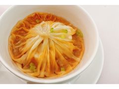 鲜蟹肉龙虾汤包-北京厨房(SKP店)
