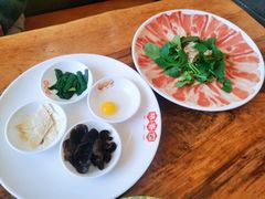 -桥香园过桥米线(国贸店)