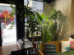 -八月美食小馆(银泰城总店)