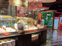 自助取餐区-四海一家自助餐(益田假日广场店)