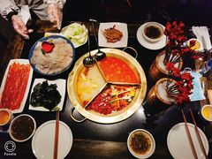 -周师兄大刀腰片火锅(洪崖洞旗舰店)