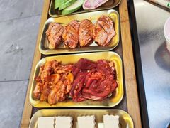 -阿昌白族石板烧·菌锅(大理古城店)