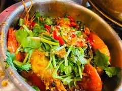 -大头虾越式风味餐厅(光明广场店)