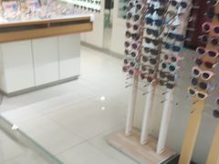 -爱视眼镜(贵州路店)
