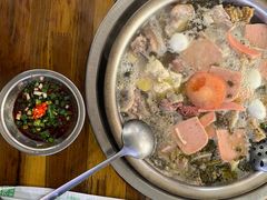 -泸州酸菜豆花火锅川师店