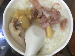 -雷祖芳老妈蹄花店