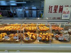 -红星前进面包牛奶公司(君太店)