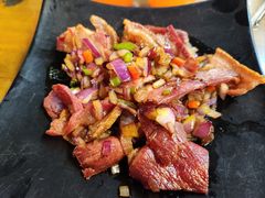 -隔壁老王·家常云南菜(花巷店)