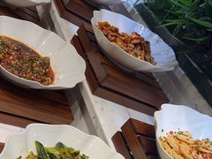 -金滏山烤肉·海鲜·火锅自助餐厅(襄阳万达店)