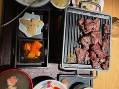岩烧雪花牛肉定食-味太助·银饭食堂(中华城店)