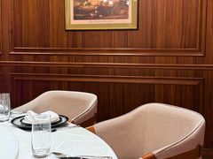 -马克西姆俄罗斯餐厅(通亚街店)