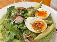 牛油果吐司-Egg•Allday Brunch(襄阳北路店)