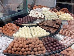 -Laderach 莱德拉(上海环贸iapm店)