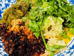 -王奋斗贵州酸汤牛肉火锅