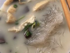 -鸭小妹鸭血粉丝(老门东店)