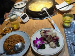 -一朵菌·野生菌探索家火锅(南亚店)
