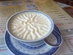 -广信牛奶甜品世家(台东店)