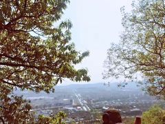 -灵岩山风景区