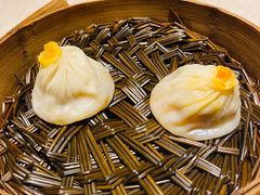 蟹粉小笼-成隆行·蟹王府(九江路店)