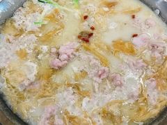 -老来福·非遗酸汤兔(凯旋路店)
