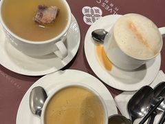 -阿维斯咖啡(镜湖店)