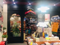 -SISYPHE BOOKS西西弗书店(龙湖滨江天街店)