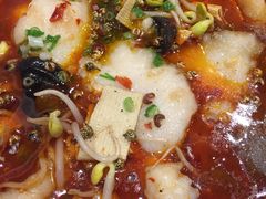-渝是乎酸菜鱼(龙旗购物中心店)