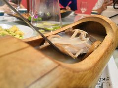 -香巴拉云南餐厅(华莱坞店)