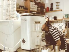 -Oasis coffee燕谷咖啡(公信店)