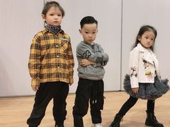 -潮童星少儿模特时尚中心(黄浦博荟广场店)