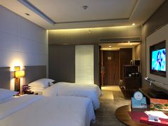 -昆明中心皇冠假日酒店