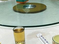 -侬佳蒸菜馆(听潮店)