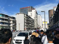 -鸿通城购物中心