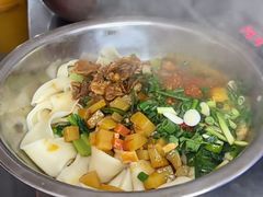 -刘二店正宗裤带面(围墙巷店)