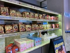 零售区-LELECHA乐乐茶(百货大楼店)