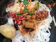 -桥香园过桥米线(国贸店)