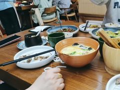 -云海肴·汽锅鸡·云南菜(天山百盛优客店)