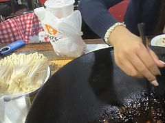 -皖北巫氏三胖地锅鸡(长淮总店)