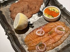 温热烟熏三文鱼-壳里西餐厅Coquille Seafood Bistro(蒙自路店)