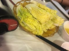 -鲜入围煮花胶鸡海鲜火锅