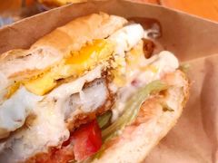 溏心蛋鳕鱼汉堡-BURGER BRO'S