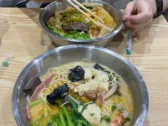 -风情居麻辣烫总店