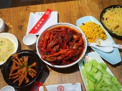 -叶派龙虾•招牌香辣蟹·海鲜(中海国际店)