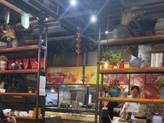 -琥珀老六龙虾(四里河店)