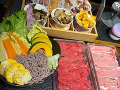 -菌自由丨野生菌火锅特色庭院餐厅(丽江古城店)