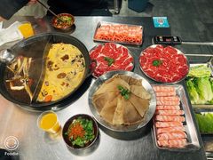 -鹿鸣山草本茶香火锅(园西路店)