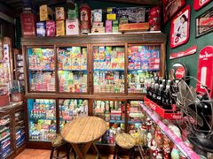 -席娜卡琳火车铁道夜市